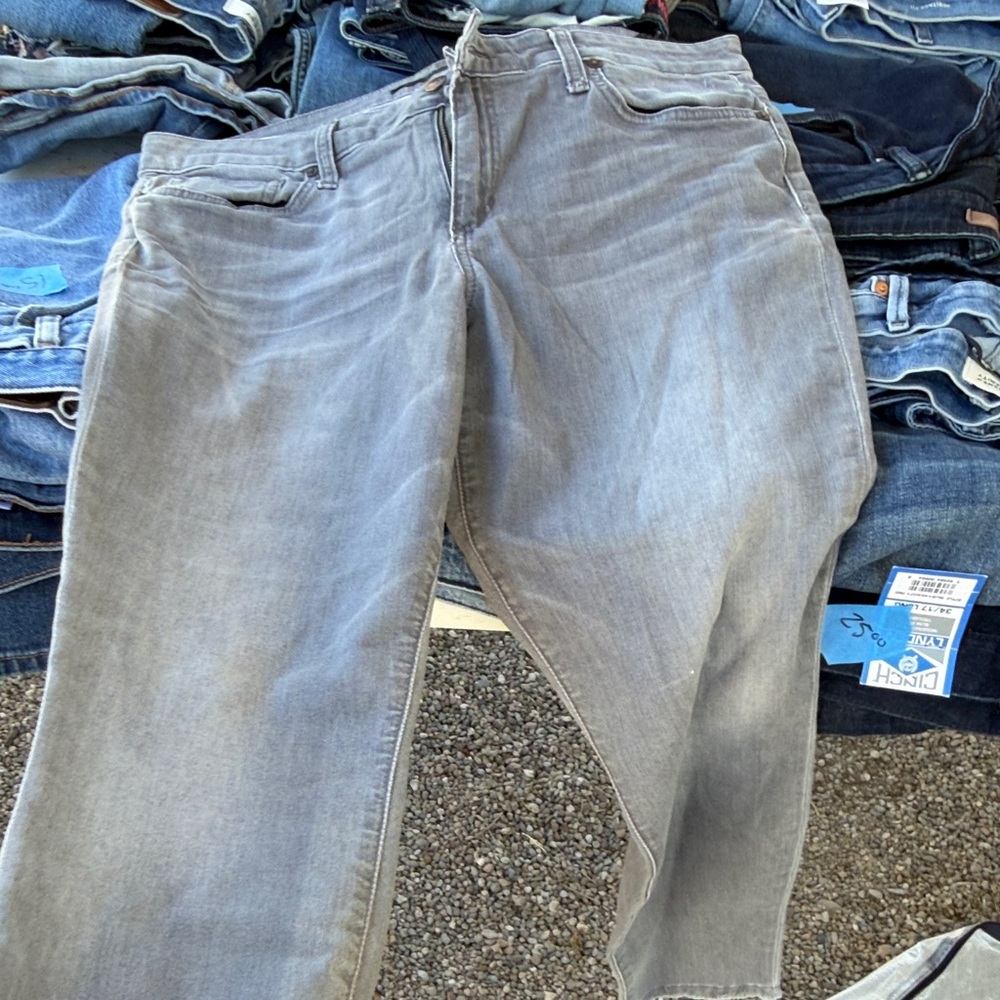 Joe's Jeans Men's Light Gray Relaxed Jeans